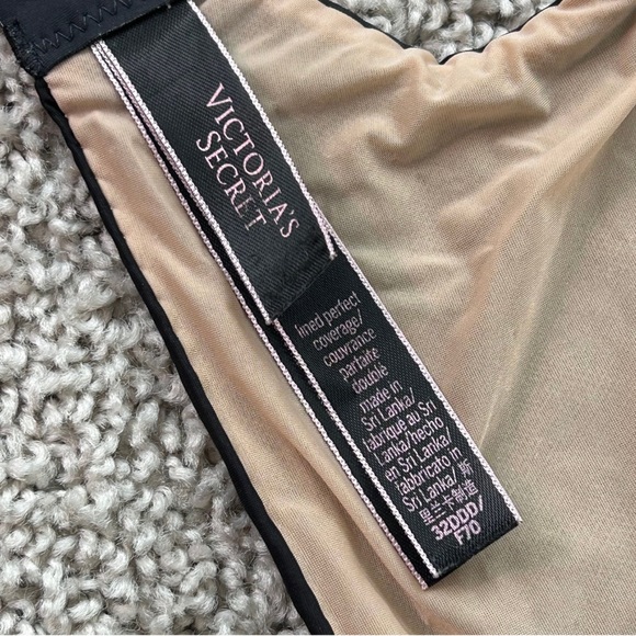 Victoria’s Secret black angelight full coverage spacer bra - Picture 6 of 6